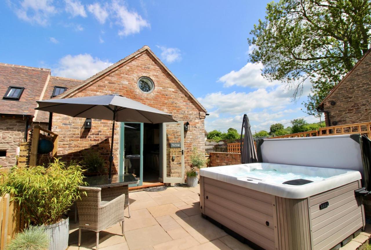 The Forge - Beautiful Contemporary Barn - Hot Tub Villa Bridgnorth Dış mekan fotoğraf